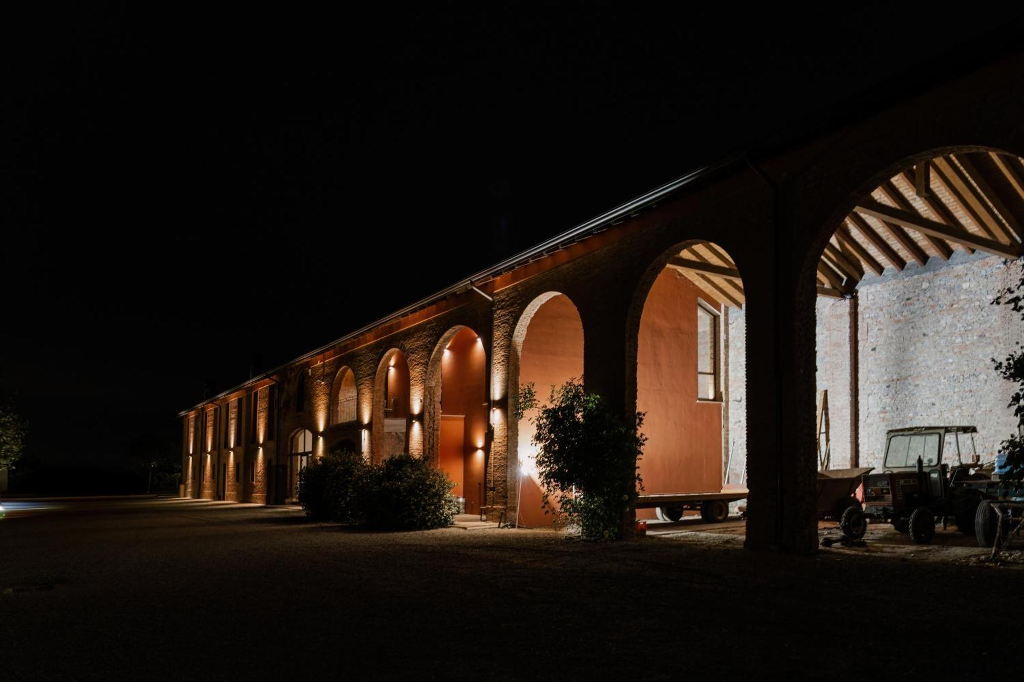 Agriturismo Mascudiera Fiorenzuola dʼArda Екстериор снимка