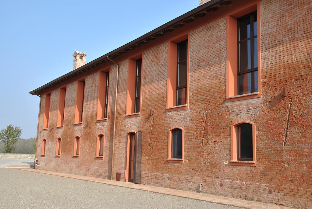 Agriturismo Mascudiera Fiorenzuola dʼArda Екстериор снимка